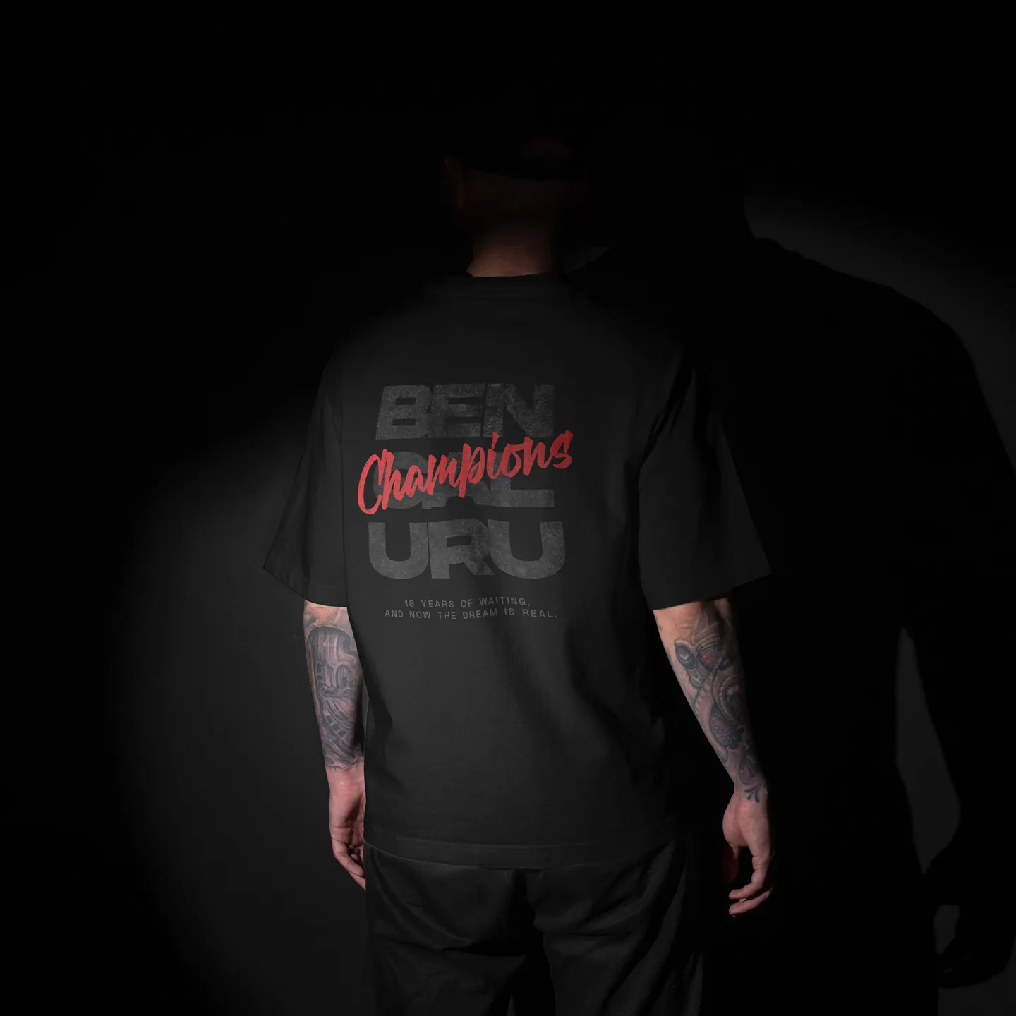 23_RCB_BLK_BCK-7.webp